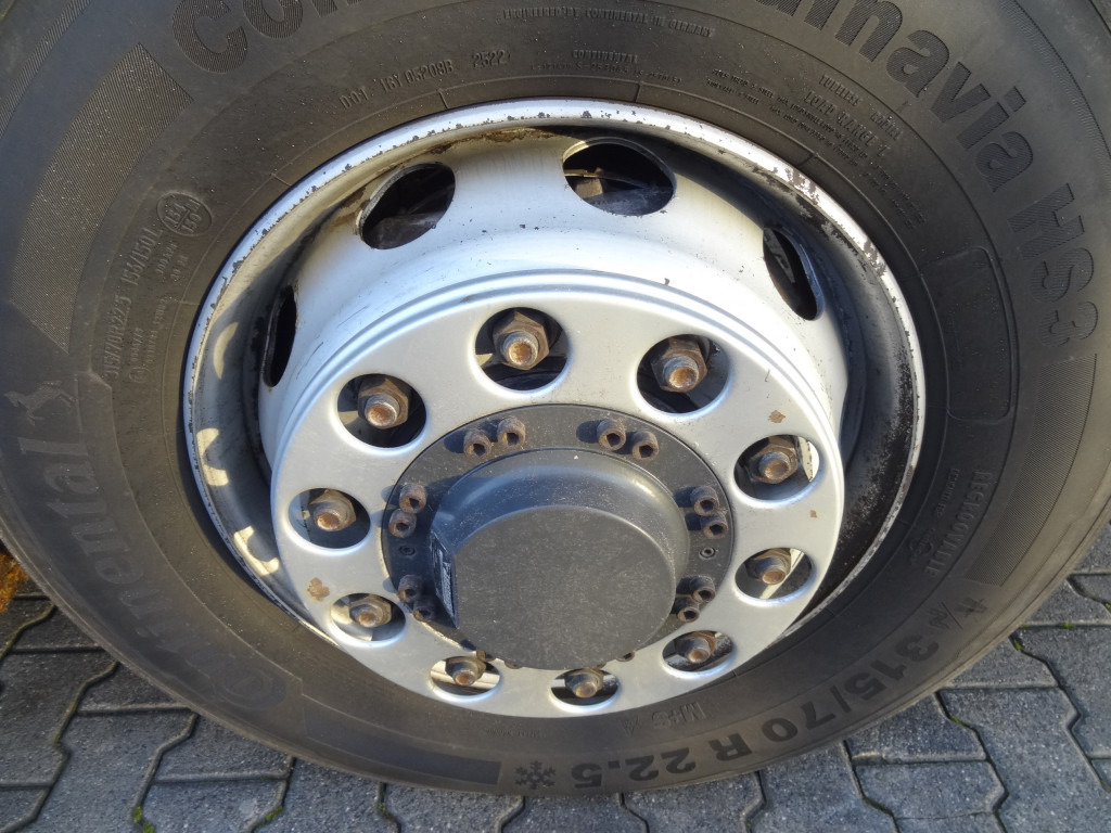 Volvo FM420 4X4 X-Track - شاحنة بهيكل معدني للمقصورة: صورة 3 Volvo FM420 4X4 X-Track - شاحنة بهيكل معدني للمقصورة: صورة 3