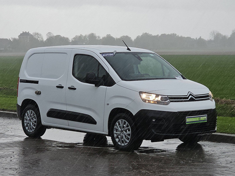 Citroën Berlingo 1.2 L1 Benzine Automaat! - شاحنة بصندوق مغلق: صورة 5 Citroën Berlingo 1.2 L1 Benzine Automaat! - شاحنة بصندوق مغلق: صورة 5