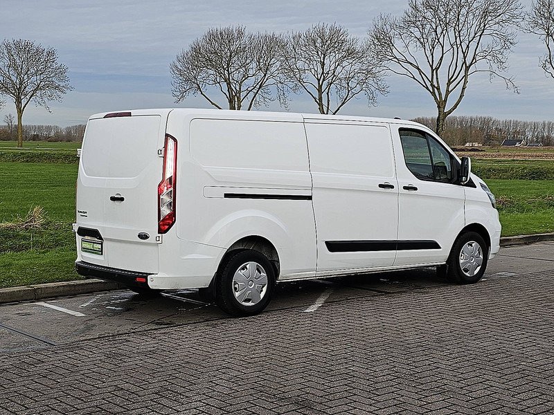 Ford Transit Custom 2.0 L2H1 Navi Euro6 - فان المدمجة: صورة 3 Ford Transit Custom 2.0 L2H1 Navi Euro6 - فان المدمجة: صورة 3