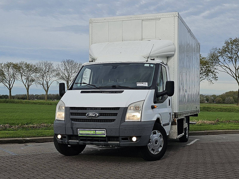 Ford Transit - شاحنة بصندوق مغلق: صورة 1 Ford Transit - شاحنة بصندوق مغلق: صورة 1
