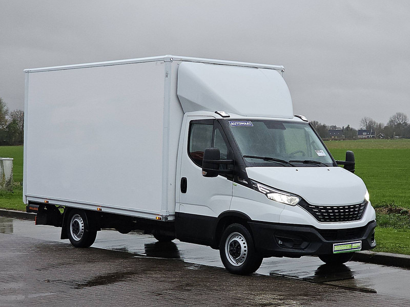 Iveco Daily 35 S ac automaat EURO6 - شاحنة بصندوق مغلق: صورة 5 Iveco Daily 35 S ac automaat EURO6 - شاحنة بصندوق مغلق: صورة 5