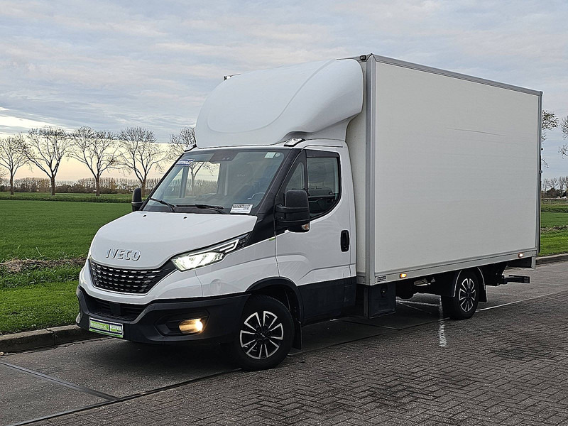 Iveco Daily 35S16 Bakwagen Laadklep! - شاحنة بصندوق مغلق: صورة 2 Iveco Daily 35S16 Bakwagen Laadklep! - شاحنة بصندوق مغلق: صورة 2
