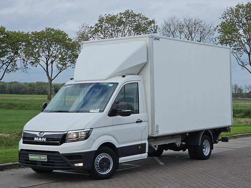 MAN TGE 5.180 Bakwagen Laadklep! - شاحنة بصندوق مغلق: صورة 2 MAN TGE 5.180 Bakwagen Laadklep! - شاحنة بصندوق مغلق: صورة 2
