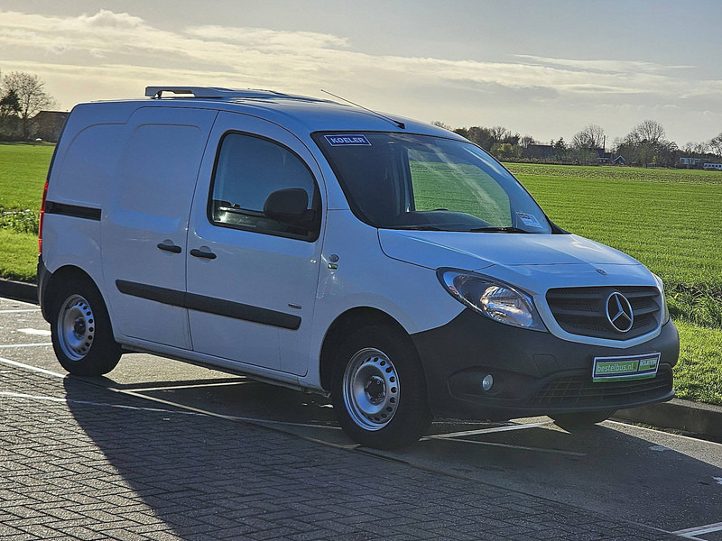 Mercedes-Benz Citan 109 CDI Carrier Koelwagen! - شاحنة توصيل مبردة: صورة 5 Mercedes-Benz Citan 109 CDI Carrier Koelwagen! - شاحنة توصيل مبردة: صورة 5