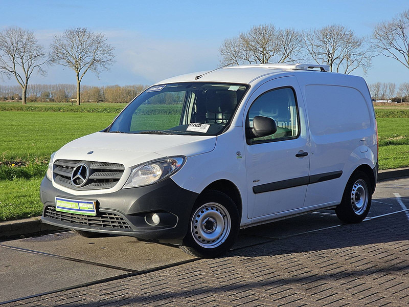 Mercedes-Benz Citan 109 CDI Carrier Koelwagen! - شاحنة توصيل مبردة: صورة 2 Mercedes-Benz Citan 109 CDI Carrier Koelwagen! - شاحنة توصيل مبردة: صورة 2