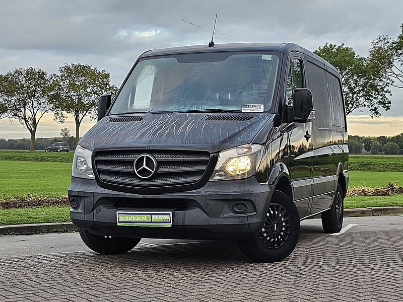Mercedes-Benz Sprinter 211 L1H1 Trekhaak Euro6 - فان المدمجة: صورة 1 Mercedes-Benz Sprinter 211 L1H1 Trekhaak Euro6 - فان المدمجة: صورة 1