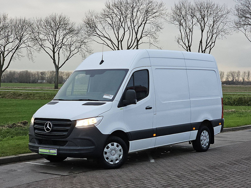 Mercedes-Benz Sprinter 311 L2H2 RWD Airco Euro6 - فان المدمجة: صورة 2 Mercedes-Benz Sprinter 311 L2H2 RWD Airco Euro6 - فان المدمجة: صورة 2