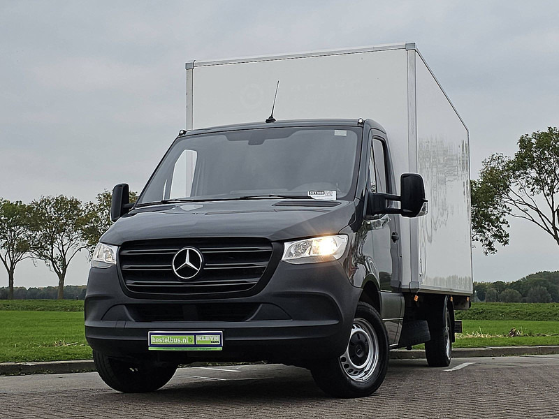 Mercedes-Benz Sprinter 314 Bakwagen Laadklep! - شاحنة بصندوق مغلق: صورة 1 Mercedes-Benz Sprinter 314 Bakwagen Laadklep! - شاحنة بصندوق مغلق: صورة 1