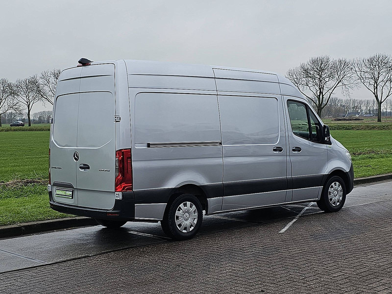 Mercedes-Benz Sprinter 315 L2H2 RWD Mbux - فان المدمجة: صورة 3 Mercedes-Benz Sprinter 315 L2H2 RWD Mbux - فان المدمجة: صورة 3