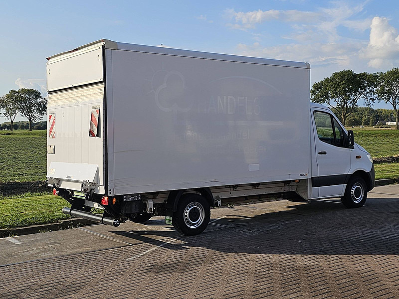 Mercedes-Benz Sprinter 316 Bakwagen Laadklep! - شاحنة بصندوق مغلق: صورة 3 Mercedes-Benz Sprinter 316 Bakwagen Laadklep! - شاحنة بصندوق مغلق: صورة 3