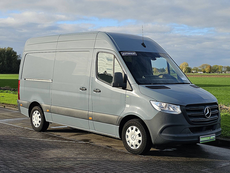 Mercedes-Benz Sprinter 316 L2H2 Mbux10 Automaat - فان: صورة 5 Mercedes-Benz Sprinter 316 L2H2 Mbux10 Automaat - فان: صورة 5