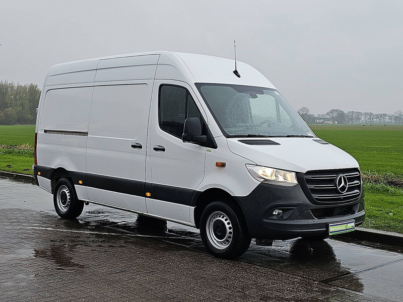 Mercedes-Benz Sprinter 317 L2H2 Mbux Navi RWD! - فان: صورة 5 Mercedes-Benz Sprinter 317 L2H2 Mbux Navi RWD! - فان: صورة 5