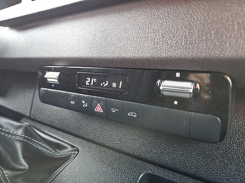 تأجير Mercedes-Benz Sprinter 317 L2H2 Navi RWD Mercedes-Benz Sprinter 317 L2H2 Navi RWD: صورة 10 تأجير Mercedes-Benz Sprinter 317 L2H2 Navi RWD Mercedes-Benz Sprinter 317 L2H2 Navi RWD: صورة 10