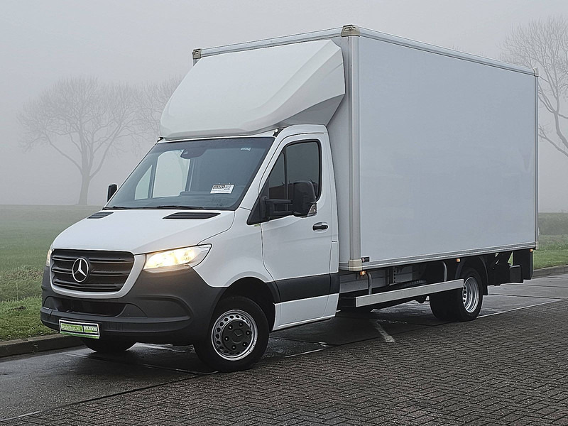 Mercedes-Benz Sprinter 515 Bakwagen Laadklep! - شاحنة بصندوق مغلق: صورة 2 Mercedes-Benz Sprinter 515 Bakwagen Laadklep! - شاحنة بصندوق مغلق: صورة 2