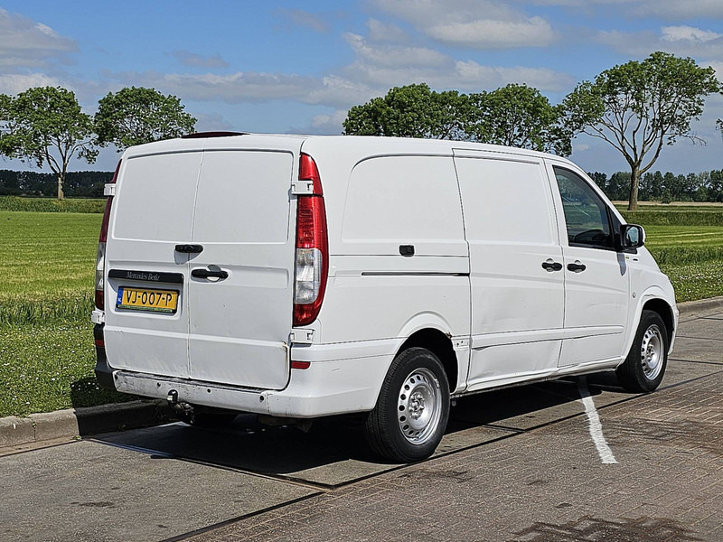 Mercedes-Benz Vito 110 - فان المدمجة: صورة 3 Mercedes-Benz Vito 110 - فان المدمجة: صورة 3