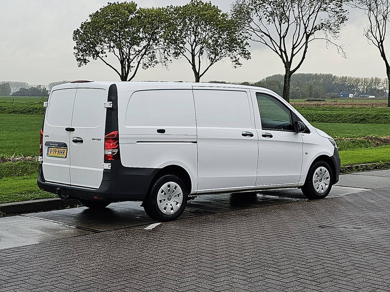 Mercedes-Benz Vito 114 L2 Automaat Navi AC! - فان المدمجة: صورة 3 Mercedes-Benz Vito 114 L2 Automaat Navi AC! - فان المدمجة: صورة 3