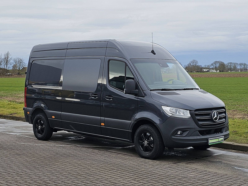 Mercedes-Benz eSprinter L2H2 47 kWh Airco! - فان, فان كهربائية: صورة 5 Mercedes-Benz eSprinter L2H2 47 kWh Airco! - فان, فان كهربائية: صورة 5