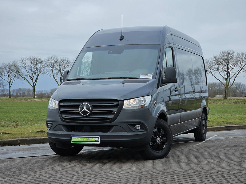 Mercedes-Benz eSprinter L2H2 47 kWh Airco! - فان, فان كهربائية: صورة 1 Mercedes-Benz eSprinter L2H2 47 kWh Airco! - فان, فان كهربائية: صورة 1