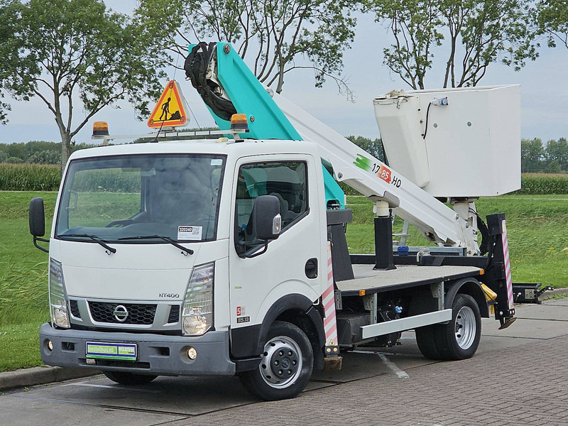 Nissan NT 400 17Mtr-Hoogwerker! - شاحنة توصيل مغلقة: صورة 2 Nissan NT 400 17Mtr-Hoogwerker! - شاحنة توصيل مغلقة: صورة 2