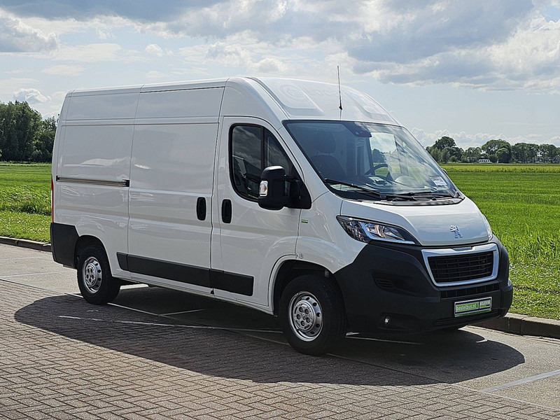Peugeot Boxer 2.2 HDI 140 L2H2 - فان: صورة 5 Peugeot Boxer 2.2 HDI 140 L2H2 - فان: صورة 5
