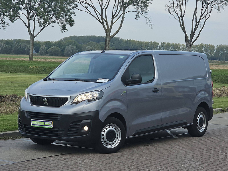 Peugeot Expert 2.0 L2H1 Navi 150Pk Eur6 - فان المدمجة: صورة 2 Peugeot Expert 2.0 L2H1 Navi 150Pk Eur6 - فان المدمجة: صورة 2