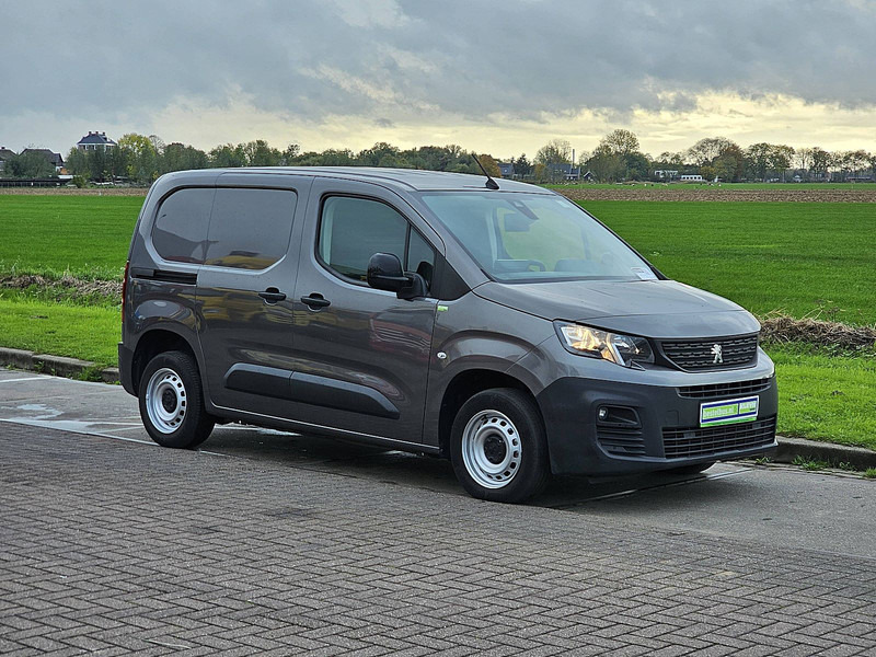 Peugeot Partner  1.5 BHDI 102 - شاحنة بصندوق مغلق: صورة 5 Peugeot Partner  1.5 BHDI 102 - شاحنة بصندوق مغلق: صورة 5
