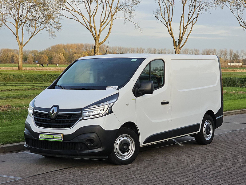 Renault Trafic 1.6 DCI ac bluetooth EURO6 - فان المدمجة: صورة 2 Renault Trafic 1.6 DCI ac bluetooth EURO6 - فان المدمجة: صورة 2