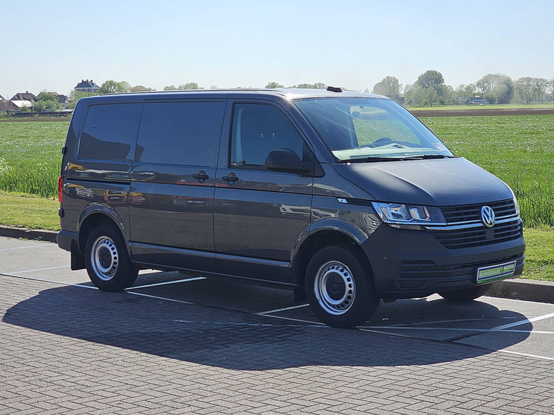 Volkswagen Transporter 2.0 TDI T6.1 L1H1 Navi Euro6 - فان المدمجة: صورة 5 Volkswagen Transporter 2.0 TDI T6.1 L1H1 Navi Euro6 - فان المدمجة: صورة 5