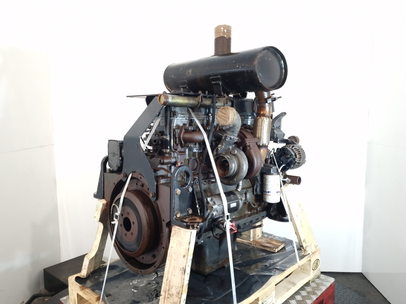 Iveco FPT 667TA F4HE0684J*D Engine (Plant) - محرك - آلات الإنشاء: صورة 1 Iveco FPT 667TA F4HE0684J*D Engine (Plant) - محرك - آلات الإنشاء: صورة 1