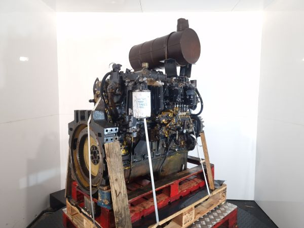 Komatsu S6D108-1 Engine (Plant) - محرك - آلات الإنشاء: صورة 1 Komatsu S6D108-1 Engine (Plant) - محرك - آلات الإنشاء: صورة 1