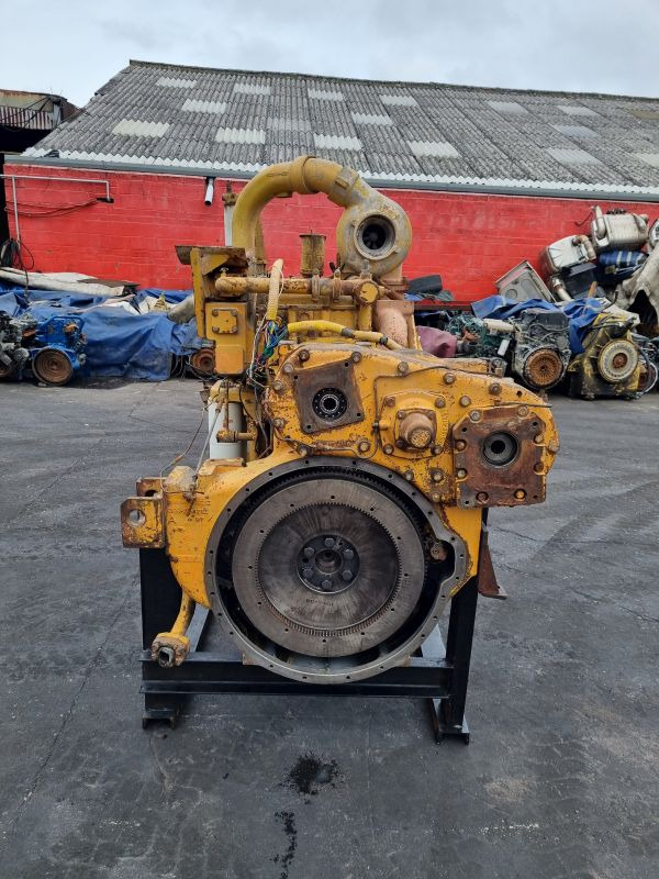 Komatsu SA6D155-4 D355A Engine (Plant) - محرك - آلات الإنشاء: صورة 2 Komatsu SA6D155-4 D355A Engine (Plant) - محرك - آلات الإنشاء: صورة 2