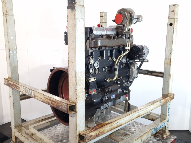 Perkins 1104D-44TA Engine (Plant) - محرك - آلات الإنشاء: صورة 1 Perkins 1104D-44TA Engine (Plant) - محرك - آلات الإنشاء: صورة 1