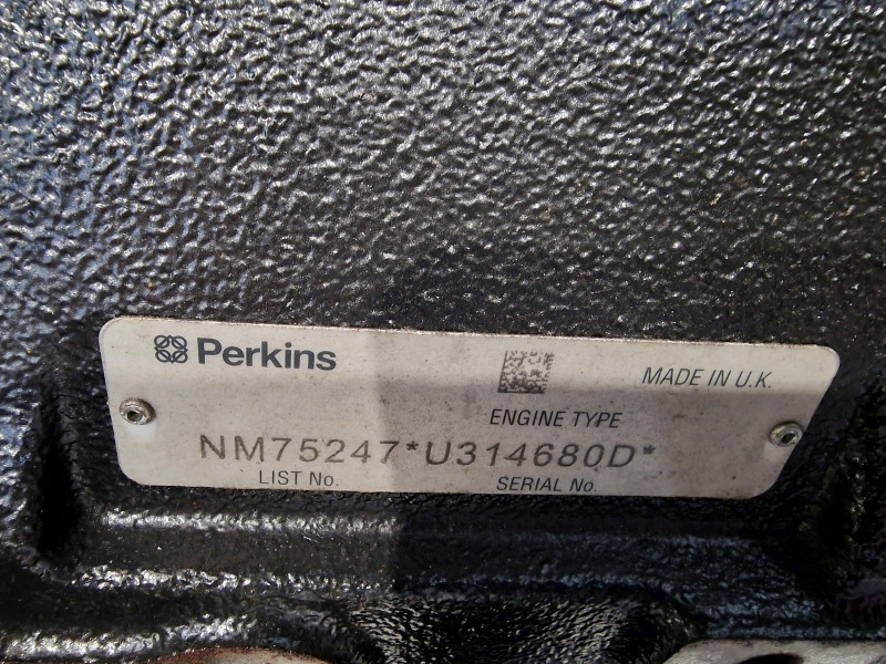 Perkins 1104D-44TA Engine (Plant) - محرك - آلات الإنشاء: صورة 3 Perkins 1104D-44TA Engine (Plant) - محرك - آلات الإنشاء: صورة 3