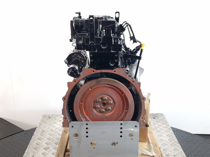Perkins 403J-17 Engine (JCB Plant) - محرك - آلات الإنشاء: صورة 2 Perkins 403J-17 Engine (JCB Plant) - محرك - آلات الإنشاء: صورة 2