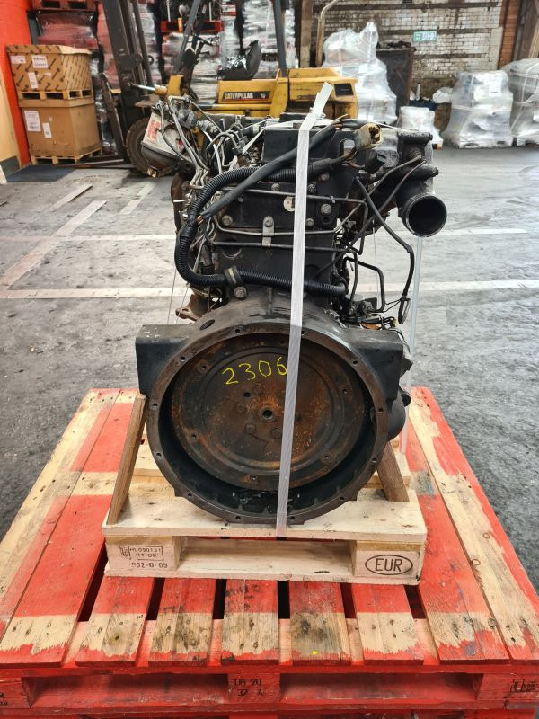 Perkins Perkins 1004 Non Turbo - محرك - معدات صناعية: صورة 3 Perkins Perkins 1004 Non Turbo - محرك - معدات صناعية: صورة 3
