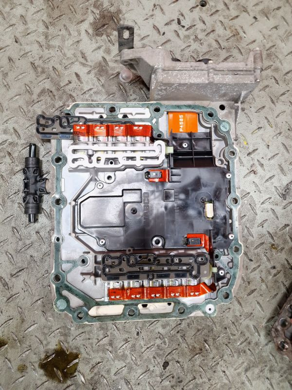 Volvo AT2612D Gearbox ECU Gearbox - صندوق التروس: صورة 1 Volvo AT2612D Gearbox ECU Gearbox - صندوق التروس: صورة 1