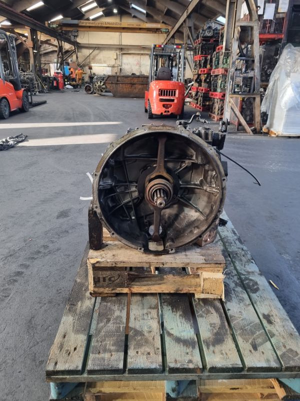 ZF 6S1000TO Gearbox - صندوق التروس: صورة 3 ZF 6S1000TO Gearbox - صندوق التروس: صورة 3