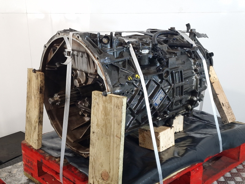 ZF Astronic 12AS2330TD Gearbox - صندوق التروس: صورة 1 ZF Astronic 12AS2330TD Gearbox - صندوق التروس: صورة 1