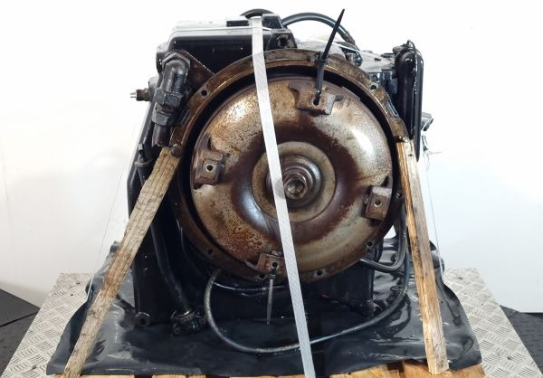 ZF Industrial 6WG-201 3001 Gearbox Industrial - صندوق التروس - معدات صناعية: صورة 2 ZF Industrial 6WG-201 3001 Gearbox Industrial - صندوق التروس - معدات صناعية: صورة 2