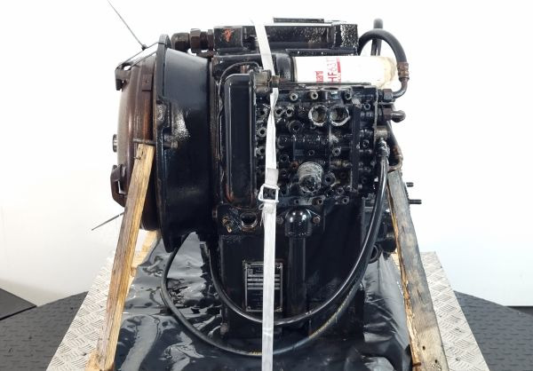ZF Industrial 6WG-201 3001 Gearbox Industrial - صندوق التروس - معدات صناعية: صورة 3 ZF Industrial 6WG-201 3001 Gearbox Industrial - صندوق التروس - معدات صناعية: صورة 3