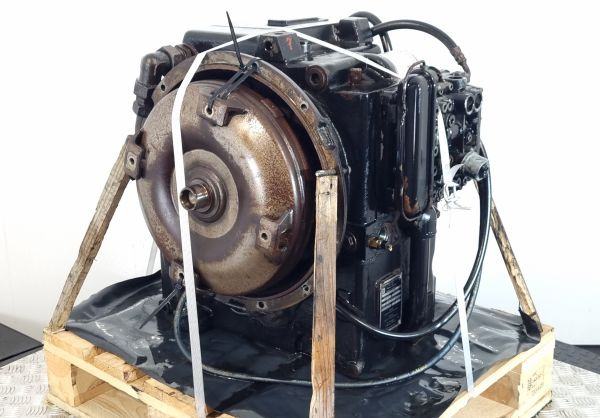 ZF Industrial 6WG-201 3001 Gearbox Industrial - صندوق التروس - معدات صناعية: صورة 1 ZF Industrial 6WG-201 3001 Gearbox Industrial - صندوق التروس - معدات صناعية: صورة 1