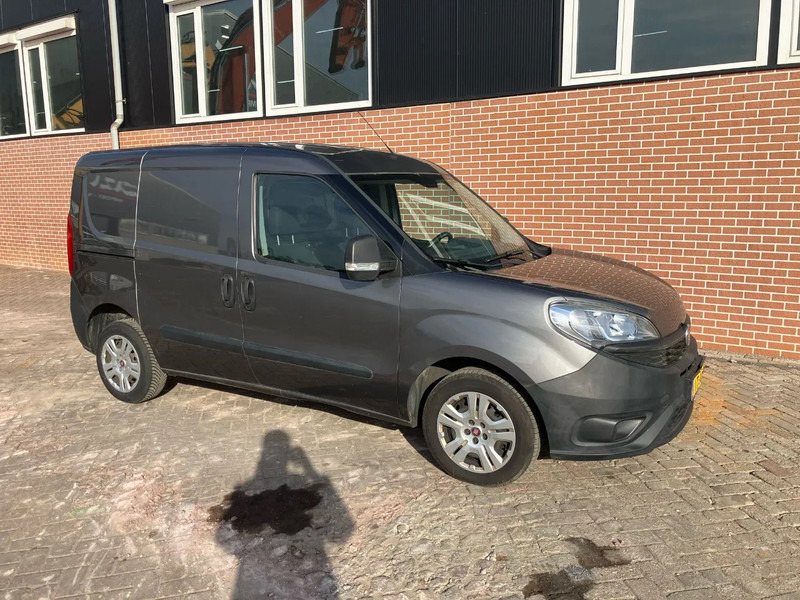 Fiat Doblò - سيارة: صورة 3 Fiat Doblò - سيارة: صورة 3