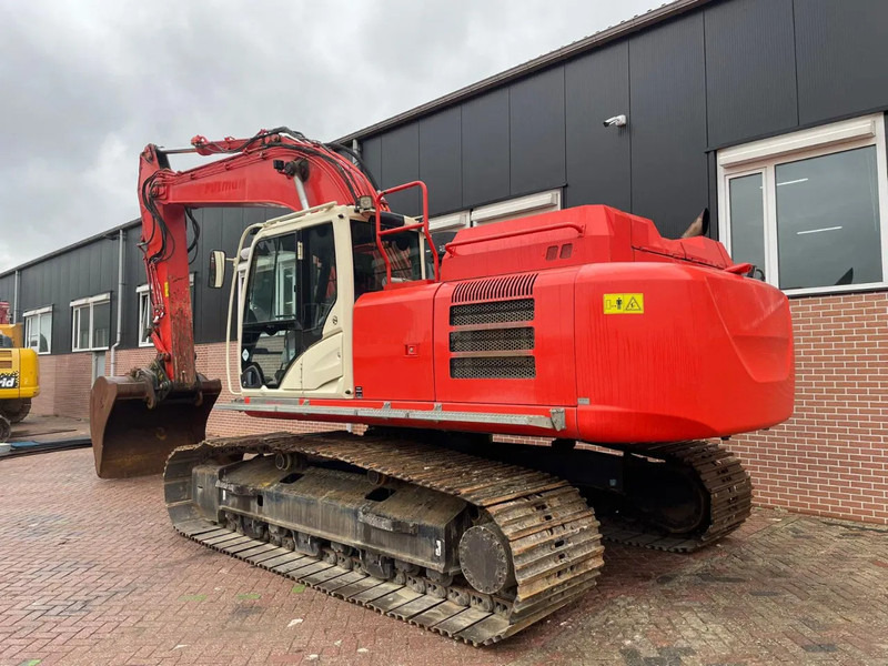Hitachi ZX300LC-6 - حفار زاحف: صورة 3 Hitachi ZX300LC-6 - حفار زاحف: صورة 3