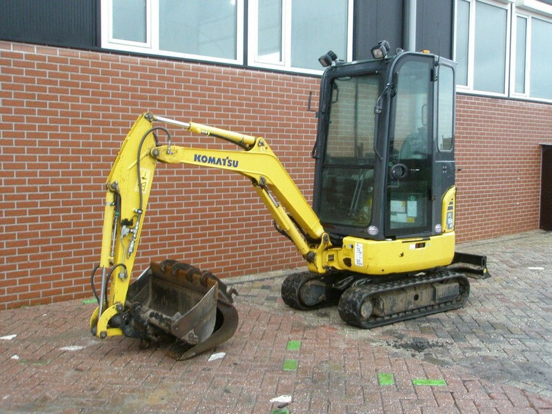 Komatsu PC16R-3HS - حفار صغير: صورة 1 Komatsu PC16R-3HS - حفار صغير: صورة 1