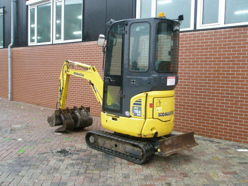 Komatsu PC16R-3HS - حفار صغير: صورة 2 Komatsu PC16R-3HS - حفار صغير: صورة 2