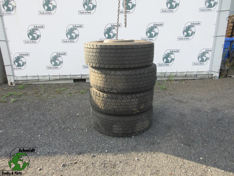 Continental 315/70R 22.5 CONTINENTAL BANDEN 4 STUKS MET STAAL WIEL - إطارات - شاحنة: صورة 1 Continental 315/70R 22.5 CONTINENTAL BANDEN 4 STUKS MET STAAL WIEL - إطارات - شاحنة: صورة 1