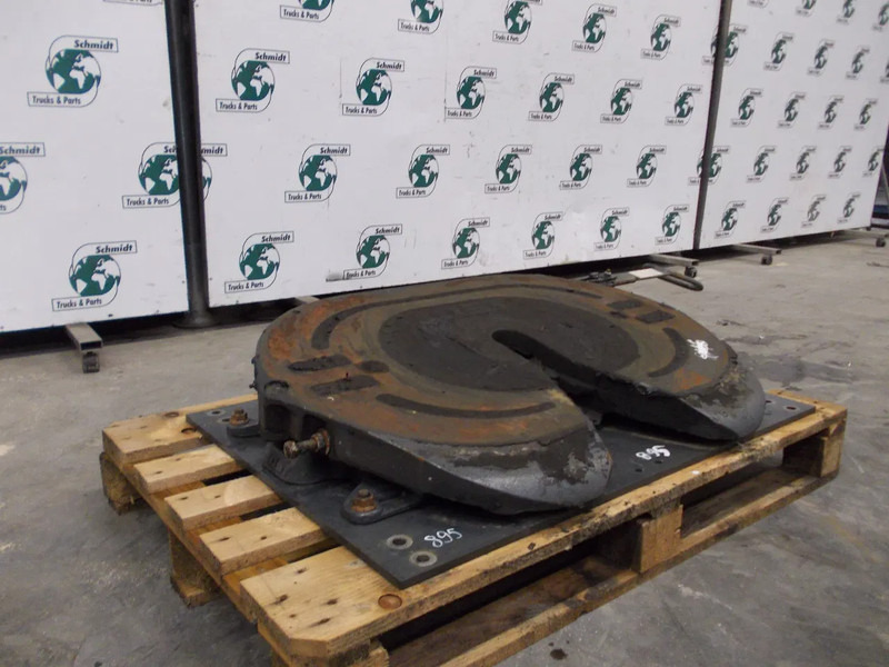 DAF 16304249 JOST MEGA SCHOTEL DAF XF 440 16304249 JOST MEGA SCHOTEL DAF XF 440 EURO 6 MODEL 2016 - قارنة سرجية - شاحنة: صورة 2 DAF 16304249 JOST MEGA SCHOTEL DAF XF 440 16304249 JOST MEGA SCHOTEL DAF XF 440 EURO 6 MODEL 2016 - قارنة سرجية - شاحنة: صورة 2