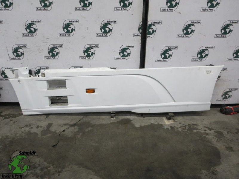 DAF 1910408 // 1900488 ZIJ SKEUR DAF CF 410 EURO 6 MODEL 2016 - إطار هيكلي/ إطار معدني - شاحنة: صورة 1 DAF 1910408 // 1900488 ZIJ SKEUR DAF CF 410 EURO 6 MODEL 2016 - إطار هيكلي/ إطار معدني - شاحنة: صورة 1