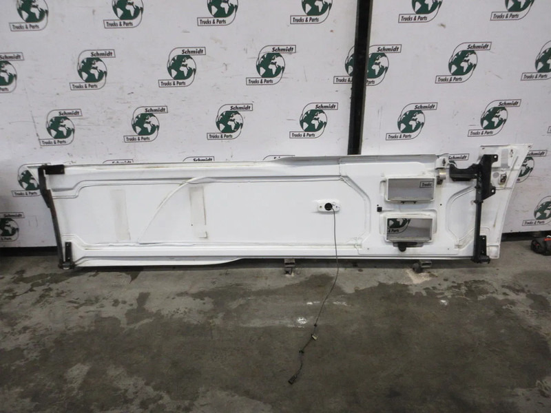 DAF 1910408 // 1900488 ZIJ SKEUR DAF CF 410 EURO 6 MODEL 2016 - إطار هيكلي/ إطار معدني - شاحنة: صورة 3 DAF 1910408 // 1900488 ZIJ SKEUR DAF CF 410 EURO 6 MODEL 2016 - إطار هيكلي/ إطار معدني - شاحنة: صورة 3