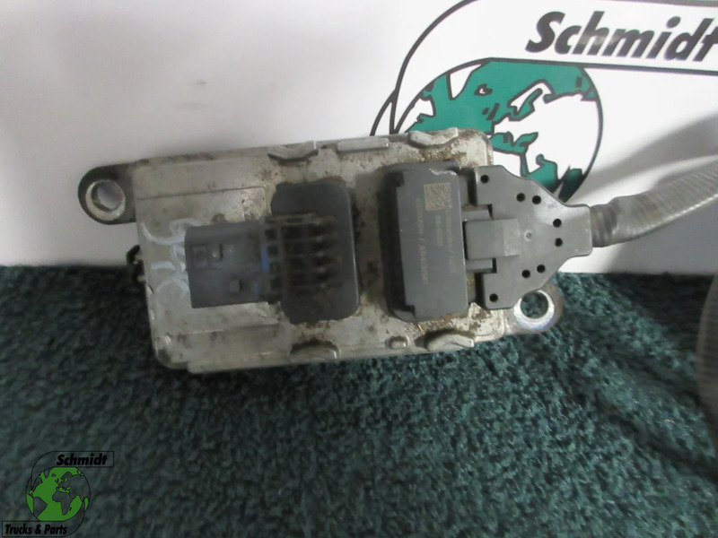 DAF 2139930 NOX SENSOR DAF XF 480 EURO 6 MODEL 2021 - النظام الكهربائي - شاحنة: صورة 1 DAF 2139930 NOX SENSOR DAF XF 480 EURO 6 MODEL 2021 - النظام الكهربائي - شاحنة: صورة 1